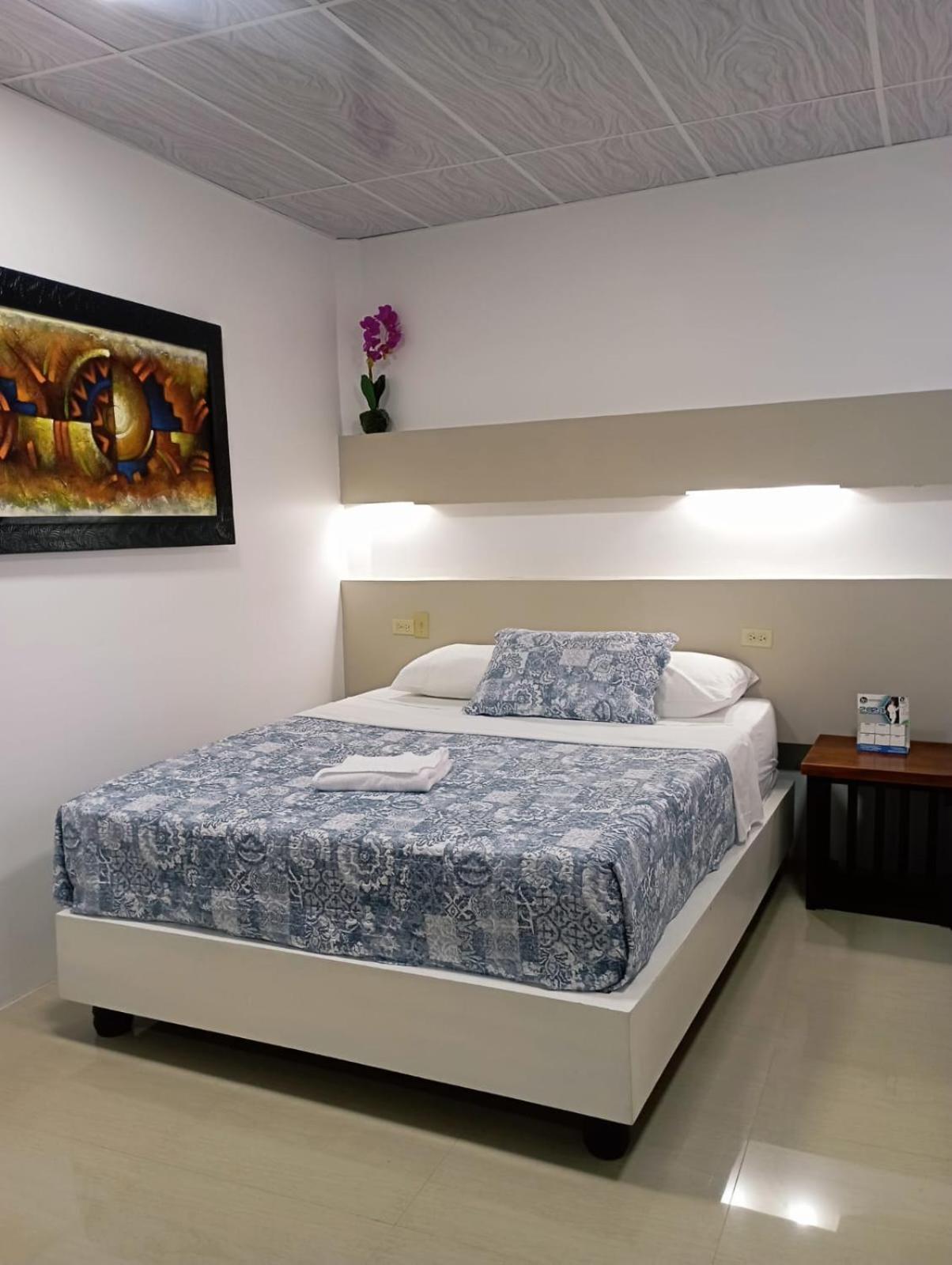 Hotel Los Algarrobos Puerto Baquerizo Moreno Kültér fotó