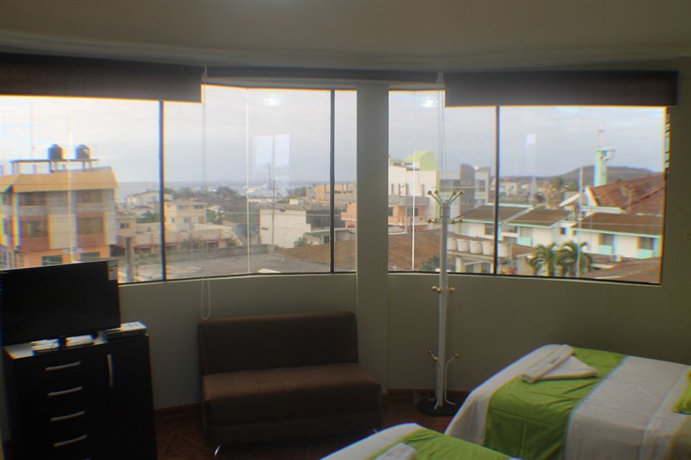 Hotel Los Algarrobos Puerto Baquerizo Moreno Kültér fotó